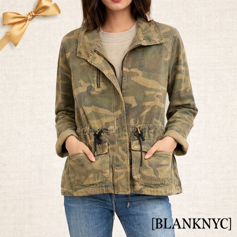 BLANKNYC Camo Utility Jacket Drawstring Waist Cot… - image 1